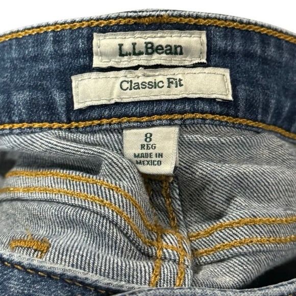 LL Bean Jeans Women’s 8 Blue Denim Clasic Fit Pockets Cotton Blend - Picture 4 of 7